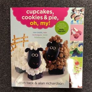 Cupcakes, Cookies & Pie Cookbook